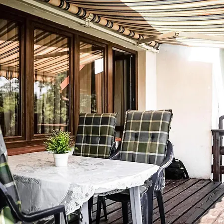 1 Bedroom Awesome In Apartment Suleczyno