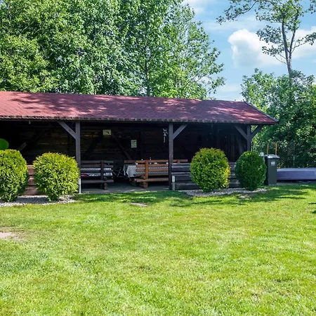 1 Bedroom Awesome In *